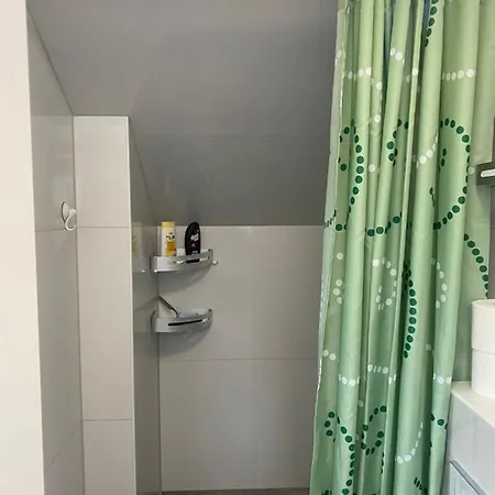 Zimmervermietung Berlin-spandau Apartamento Berlín
