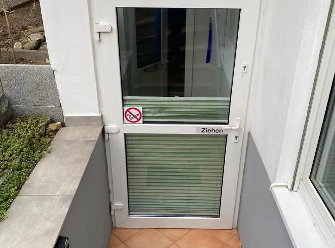 Zimmervermietung Berlin-spandau شقة *