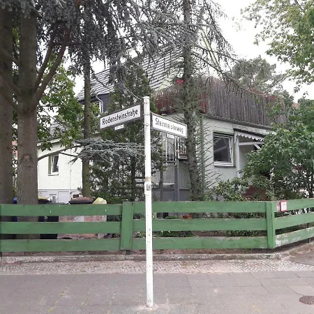 Zimmervermietung Berlin-spandau *