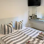 Apartment Zimmervermietung Berlin-spandau