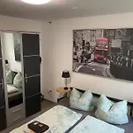 Zimmervermietung Berlin-spandau *